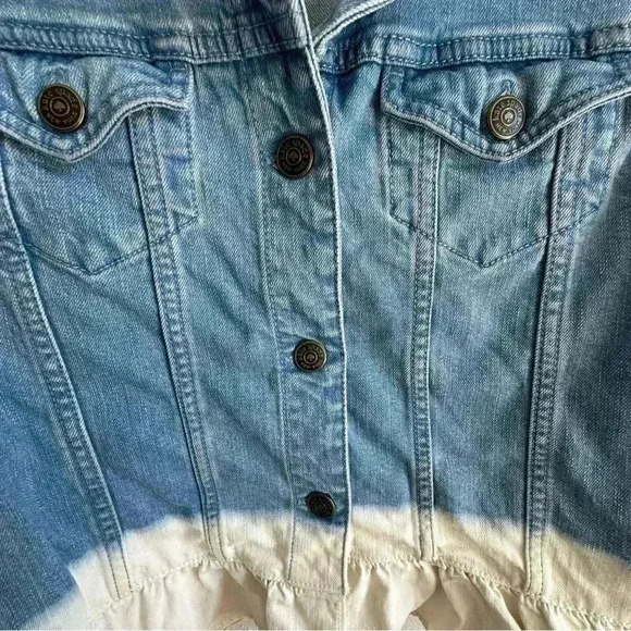 Kate Spade - Ombré Peplum Denim Jacket - Picture 4 of 7